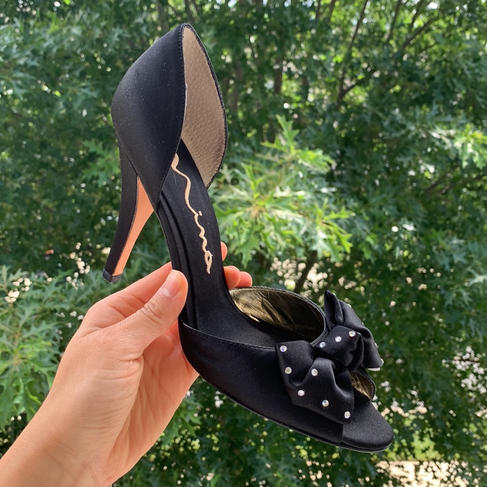 NINA black silk bow peep toe elegant pumps sz 8